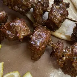 تكة لحم ليمون